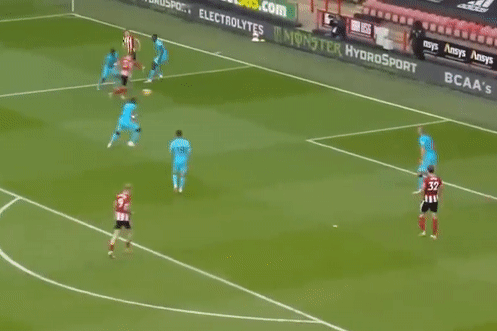 Hang thu Tottenham hoa bu nhin trong tran thua Sheffield 1-3 hinh anh