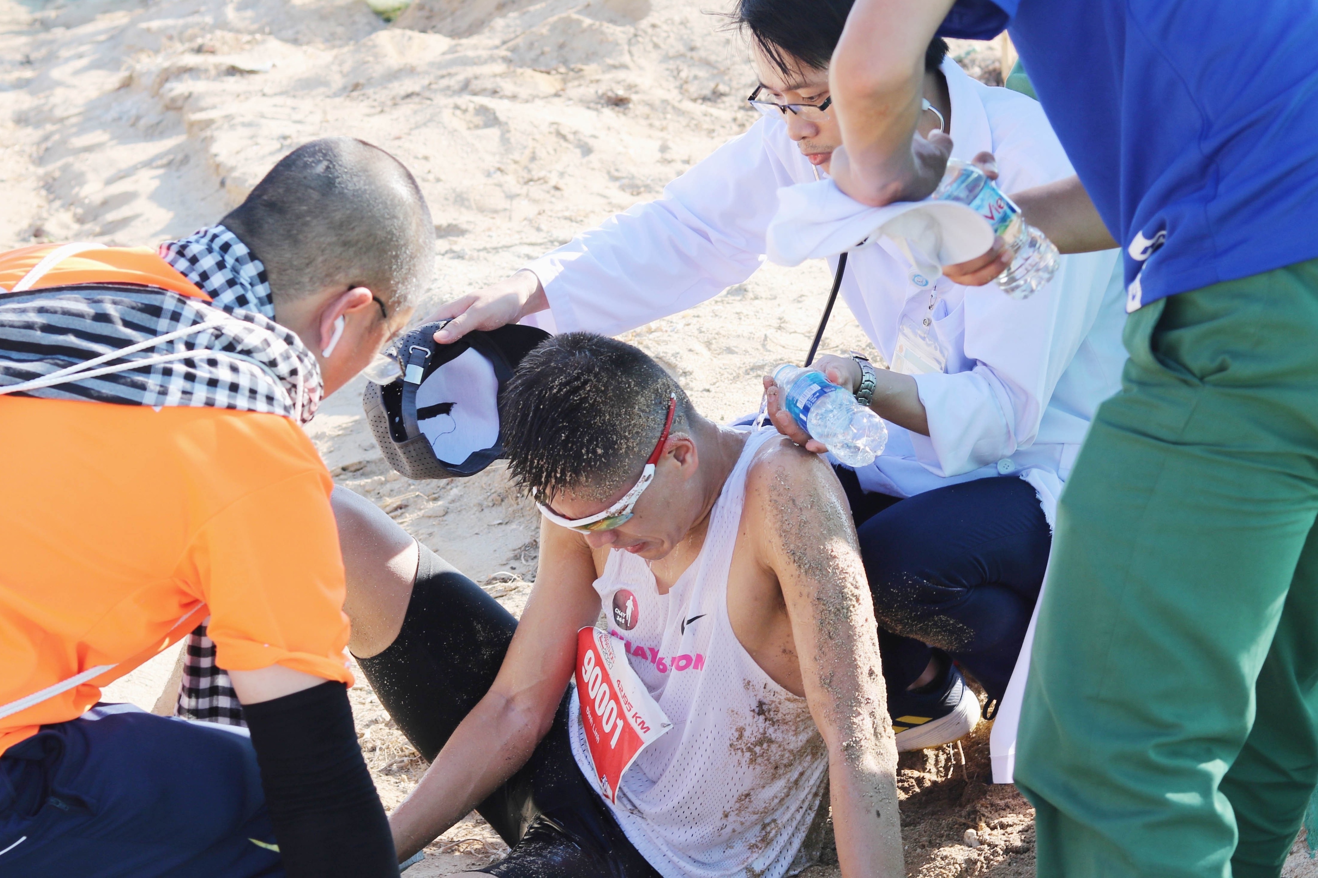 Tieu Vy marathon quoc gia anh 8