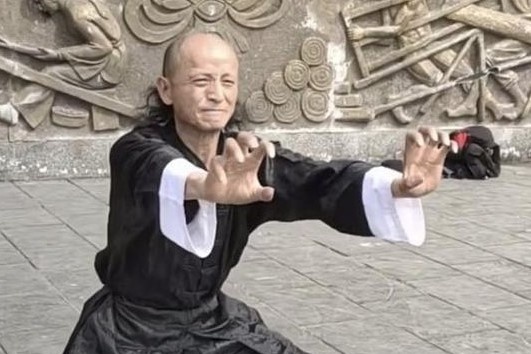 Vo su Thieu Lam tuyen bo dung am khi ha Mike Tyson hinh anh