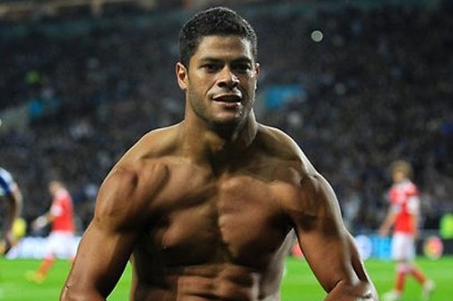 Hulk roi CLB Trung Quoc vi luong giam manh hinh anh