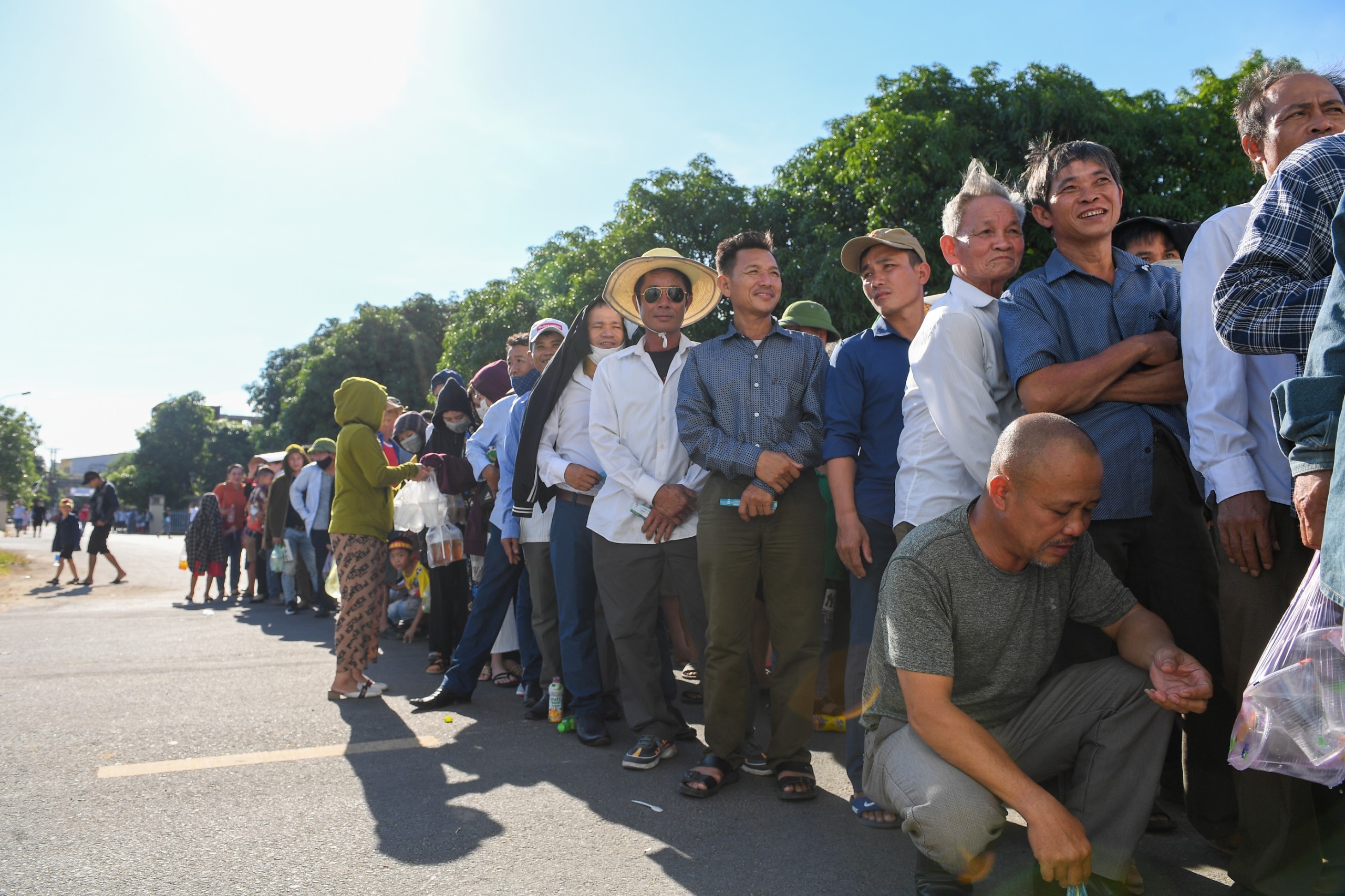 Truc tiep Ha Tinh vs TP.HCM anh 1