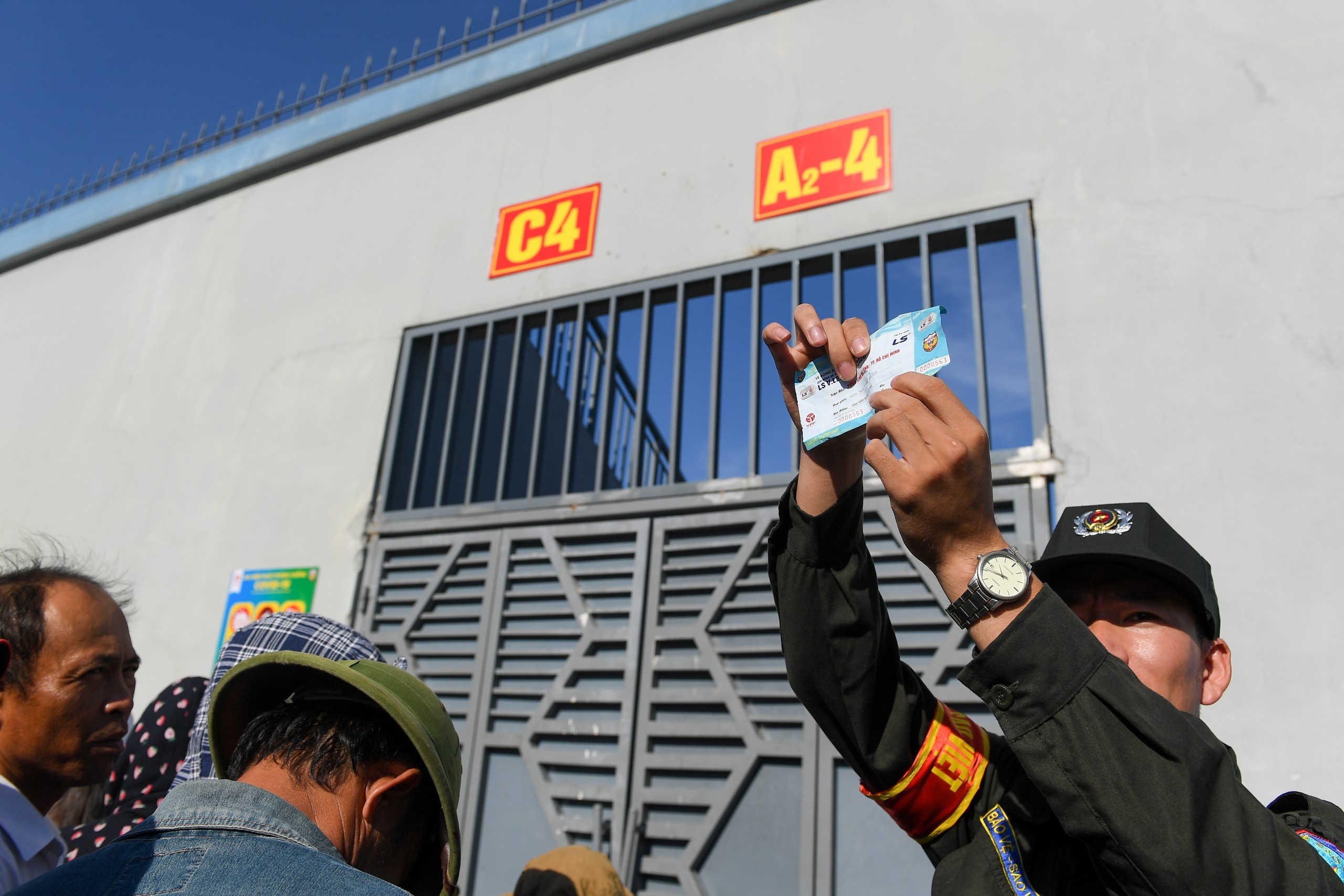 Truc tiep Ha Tinh vs TP.HCM anh 2