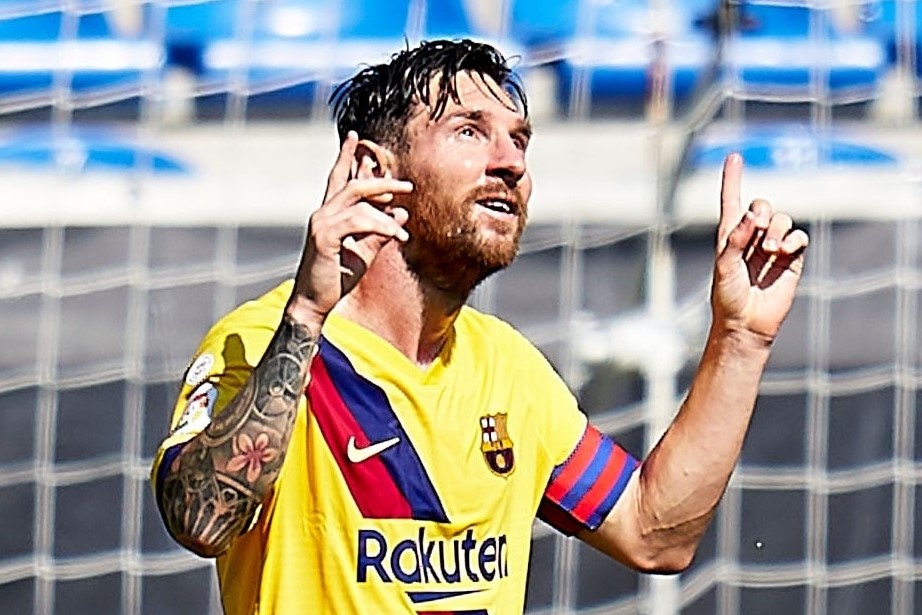 Messi trut gian vao luoi Alaves trong ngay La Liga ha man hinh anh