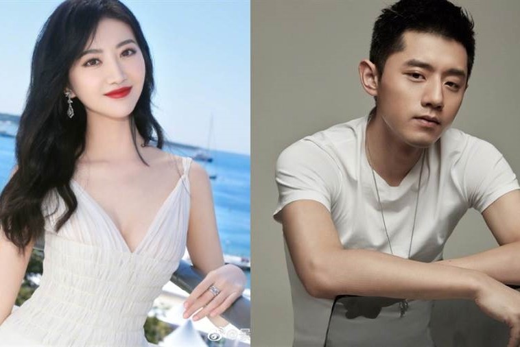 Thoi co bac khien sao bong ban bi Canh Diem chia tay hinh anh