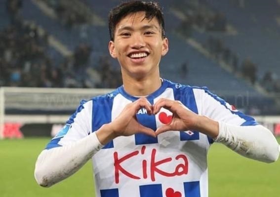 Van Hau duoc dong doi cu tai Heerenveen khen ngoi luc chia tay hinh anh