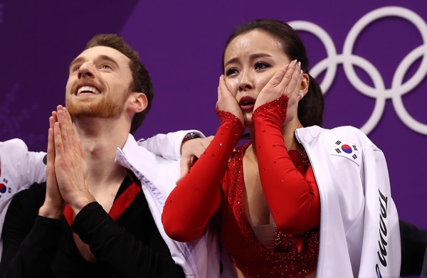 nu than truot bang anh 4