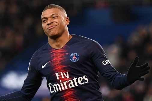 Mbappe: 'Champions League mua nay la giai dau nong dan' hinh anh