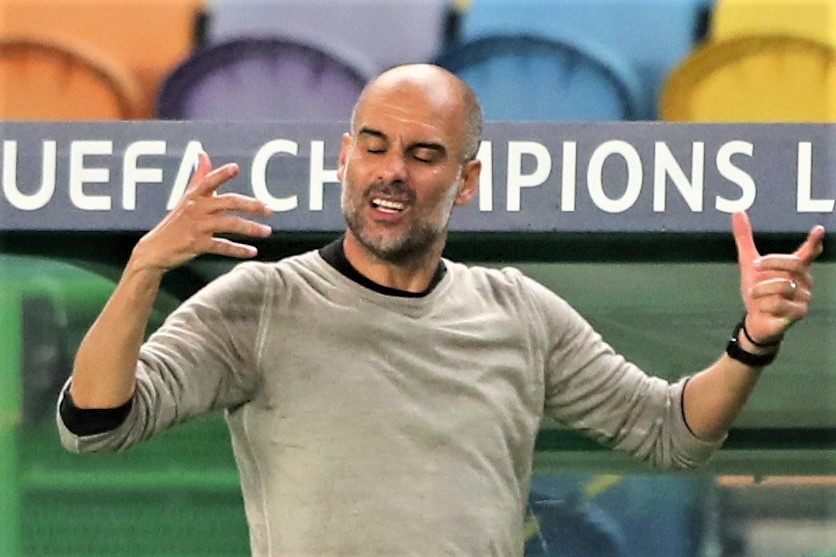 Bao chau Au: 'Bong dang cua Guardiola bi lu mo tu khi roi Barca' hinh anh