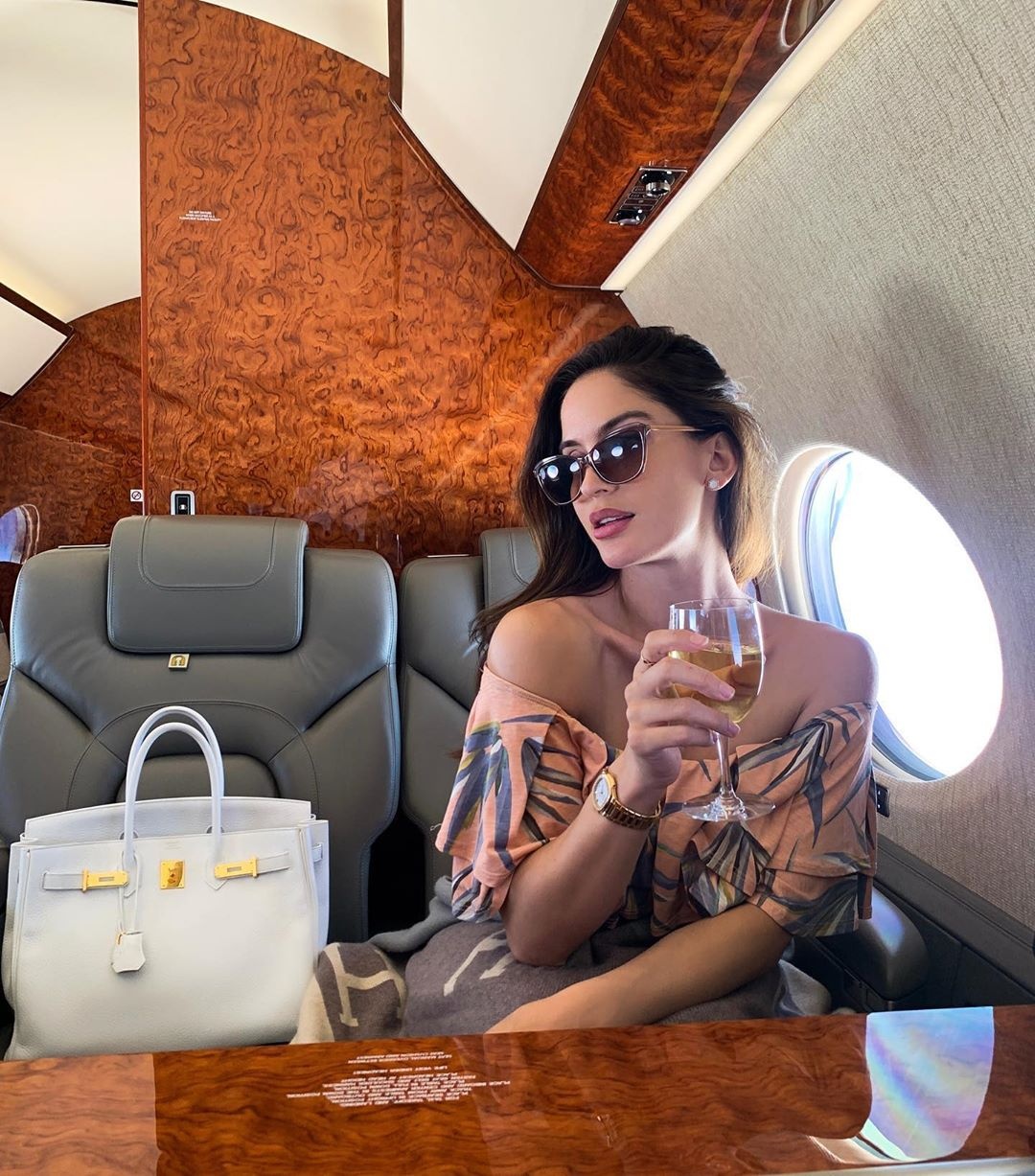 nhan sac ban gai Neymar anh 11