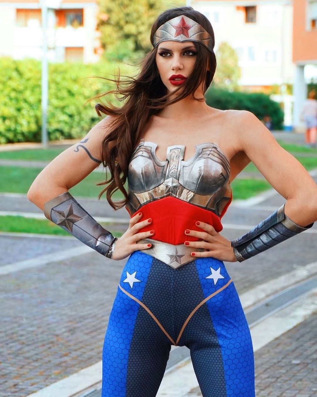 sieu mau dau kiem anh 6