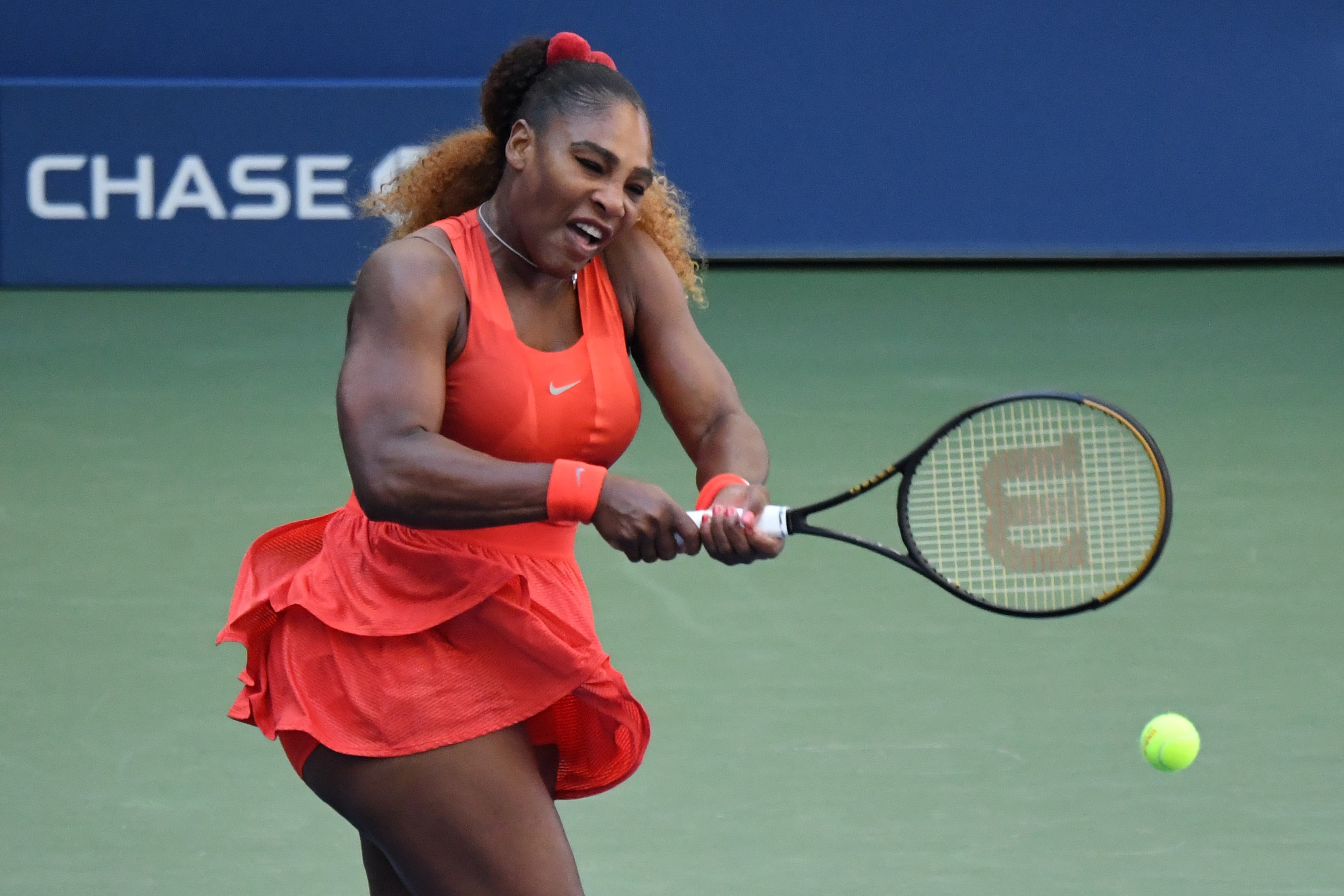 Serena nguoc dong ha Stephens tai vong 3 US Open hinh anh