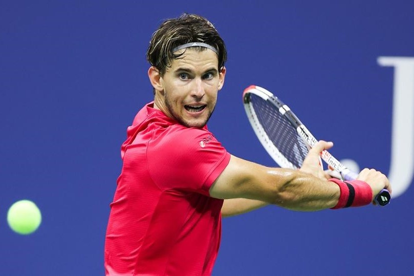 Thiem vuot qua chan thuong, vao chung ket US Open hinh anh