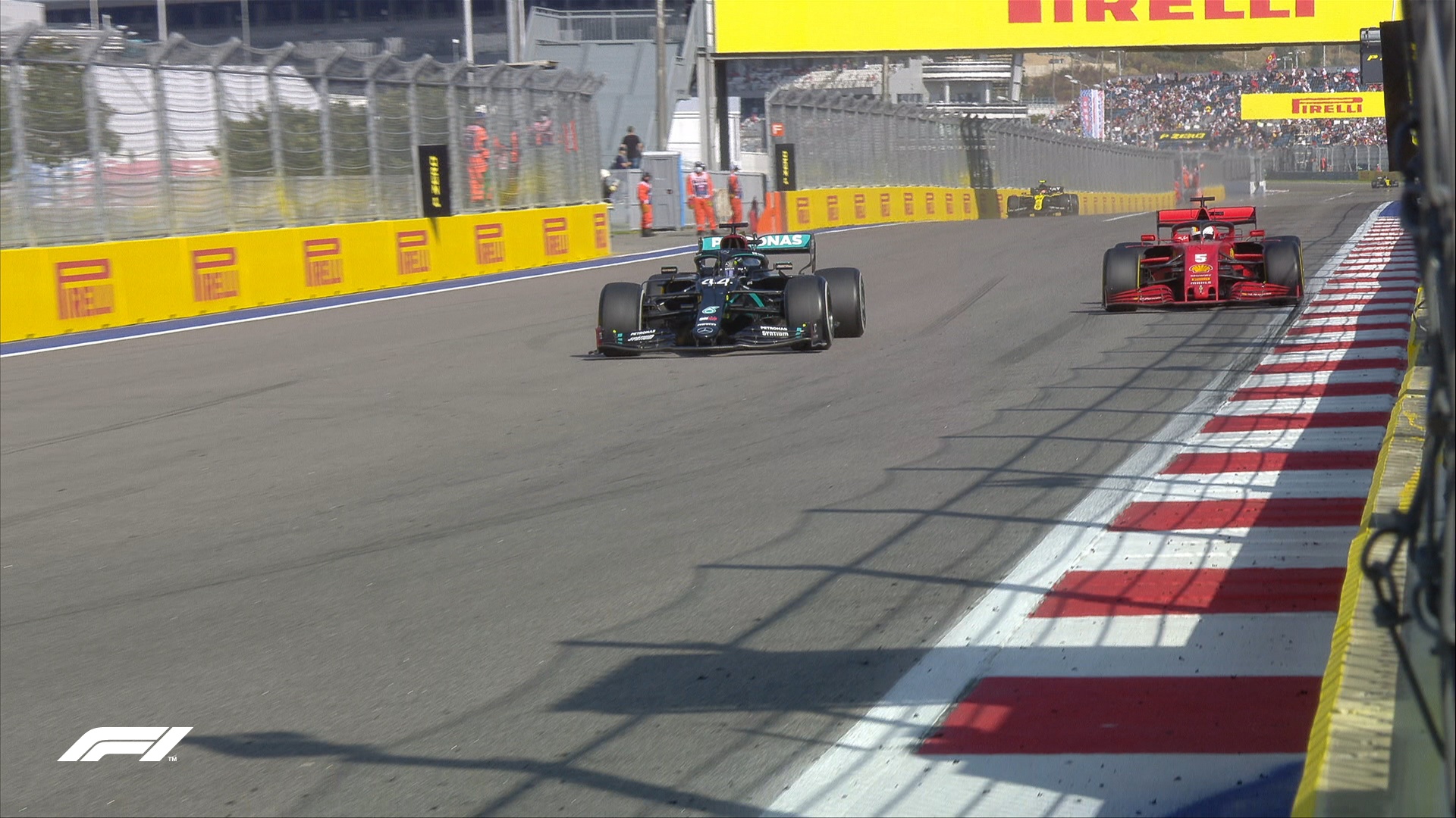 Hamilton bi phat anh 5