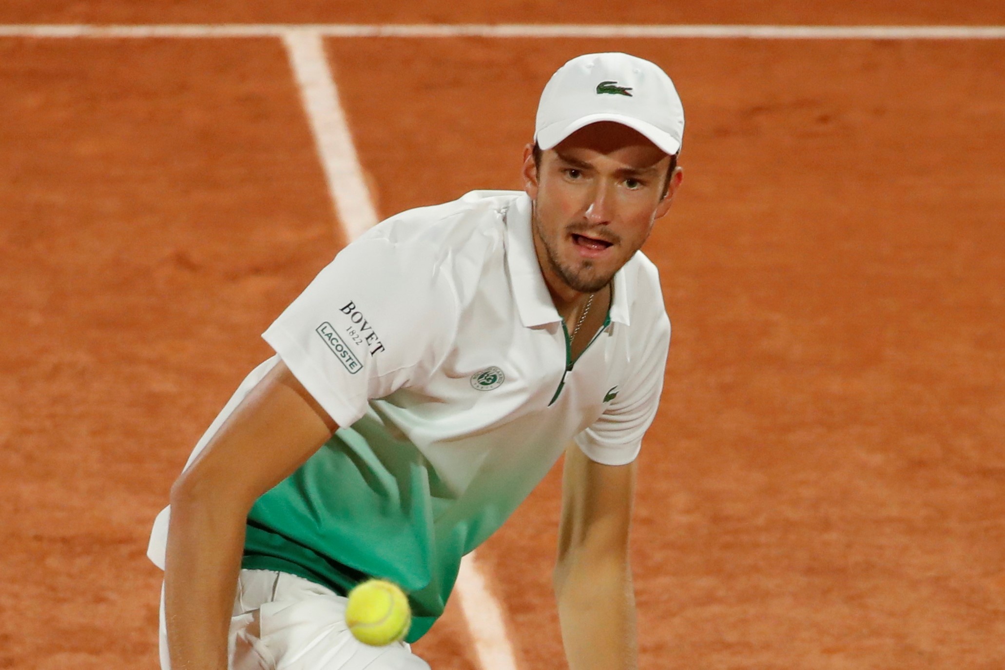 27 tay vot bi phat tai Phap mo rong hinh anh