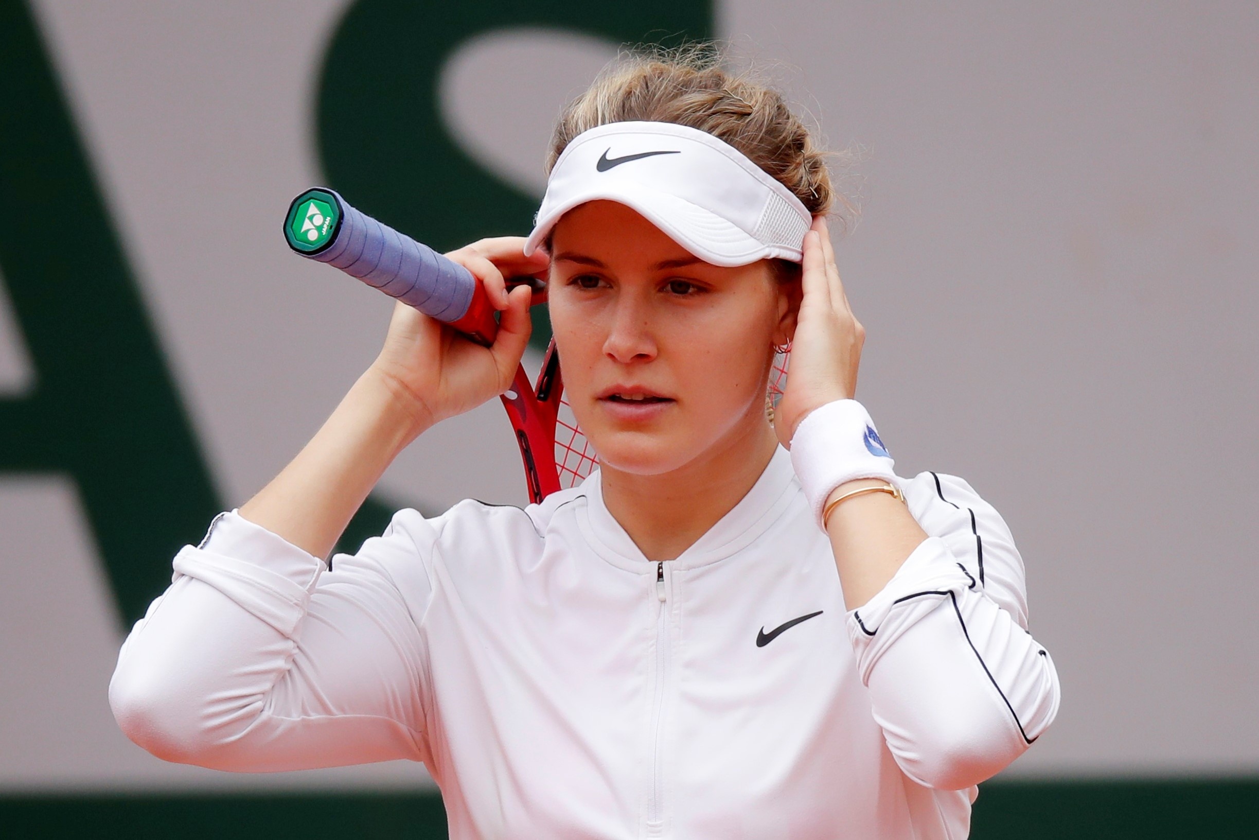 Bouchard thua tay vot 19 tuoi tai Phap mo rong hinh anh