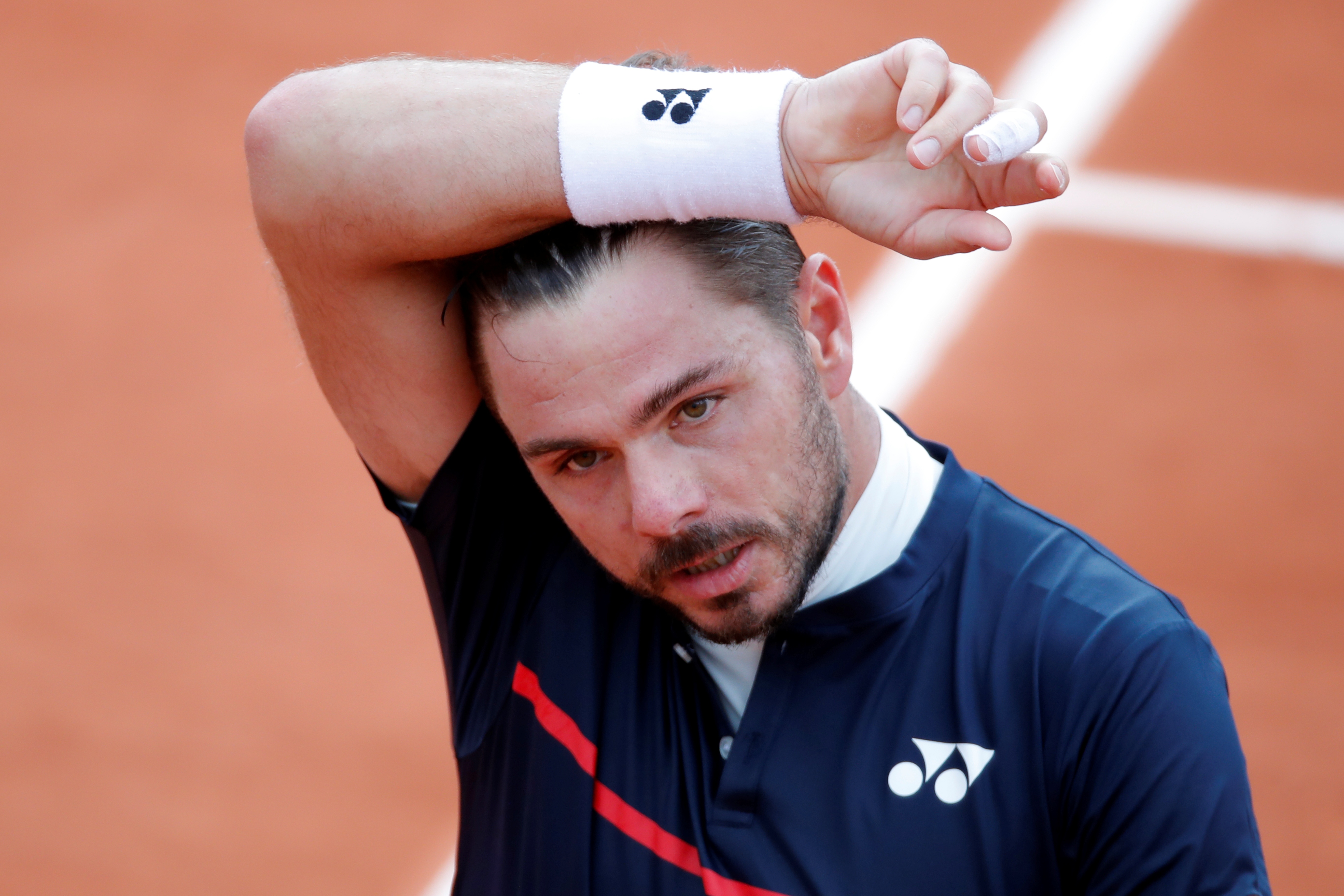 Cuu vo dich Phap mo rong thua 2-3 truoc tay vot hang 239 hinh anh