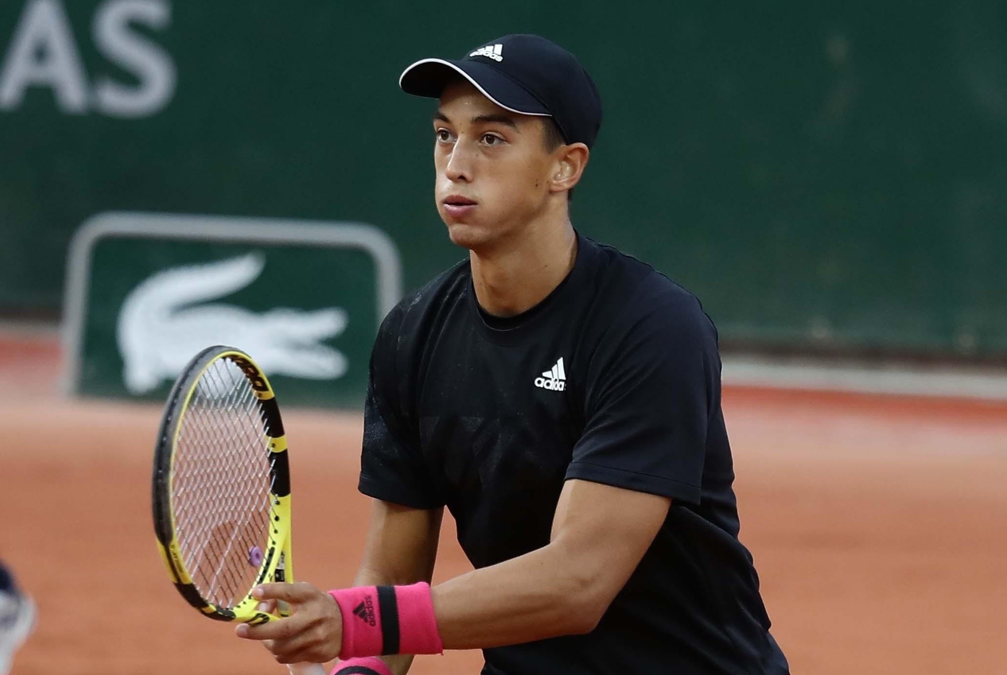 Tay vot goc Viet lo co hoi vao tu ket Phap mo rong hinh anh