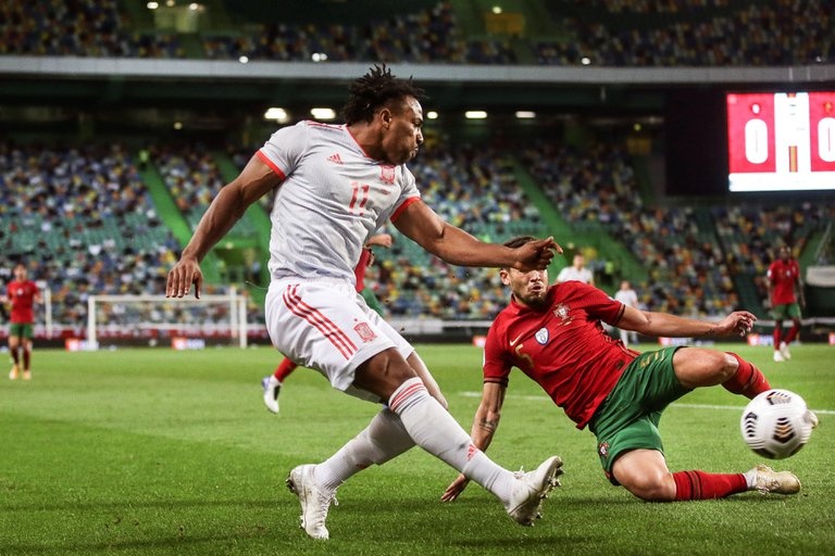 adama traore co bap anh 1