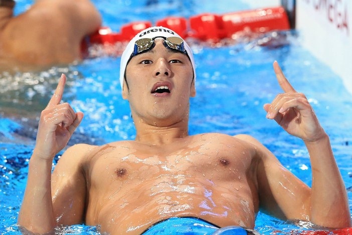 Nha vo dich the gioi bi cam thi dau vi ngoai tinh hinh anh