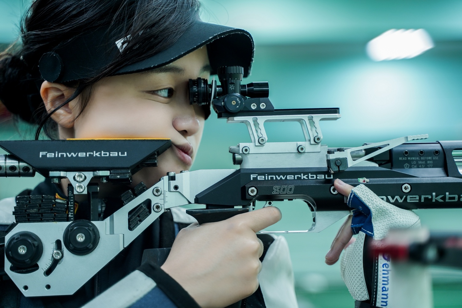 Iwaki Ai va khat vong dua ban sung Viet Nam vuon tam the gioi hinh anh