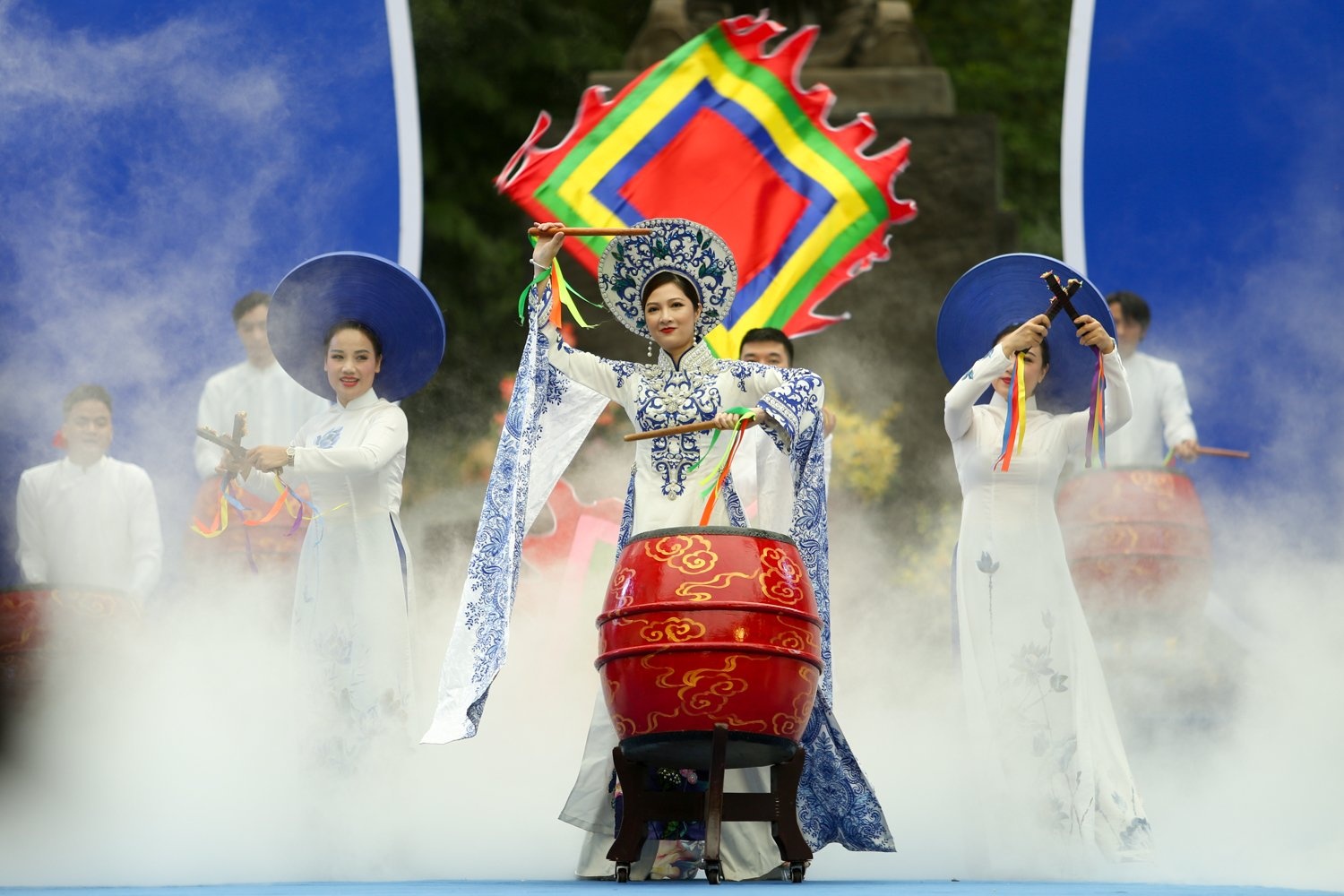 Dem nguoc SEA Games 31 anh 1