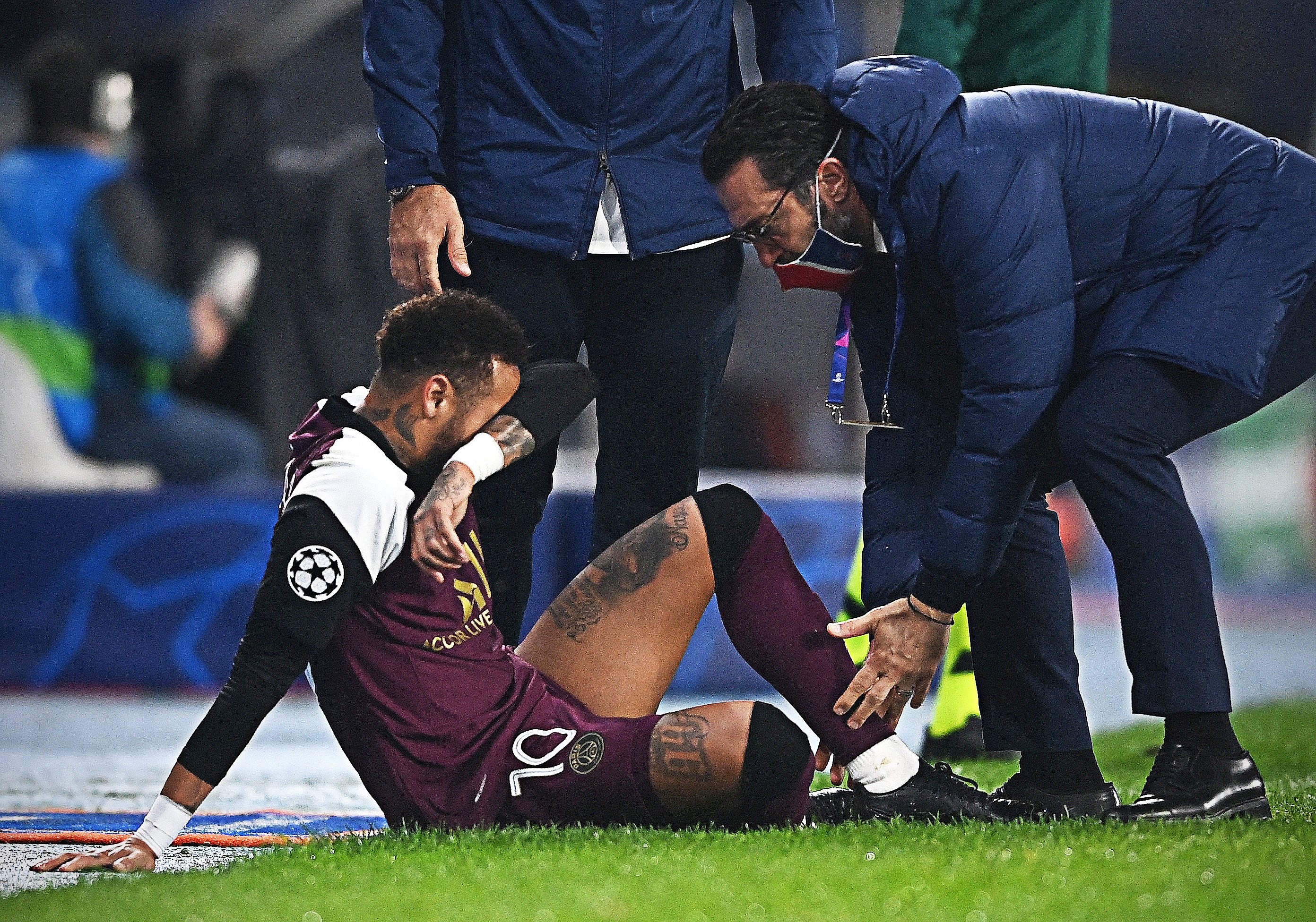 Neymar da chinh du chan thuong anh 1