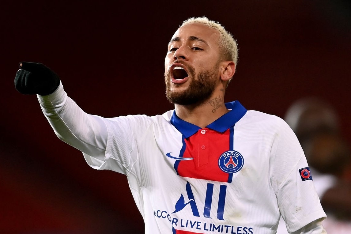 'Neymar dang gay suc ep de PSG ky hop dong voi Messi' hinh anh