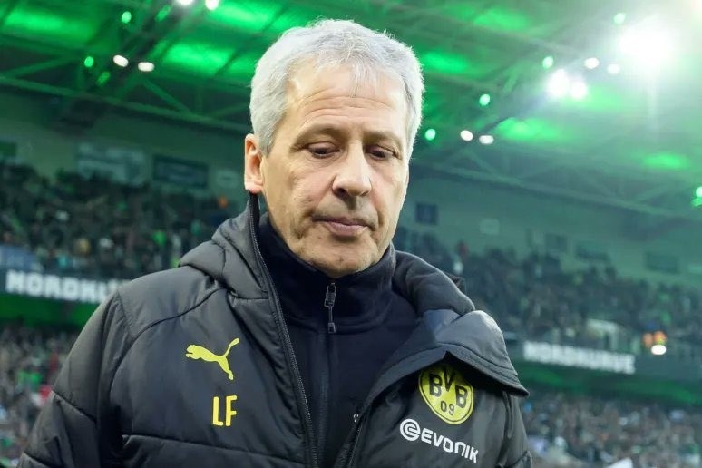 Dortmund sa thai HLV sau tran thua 1-5 hinh anh