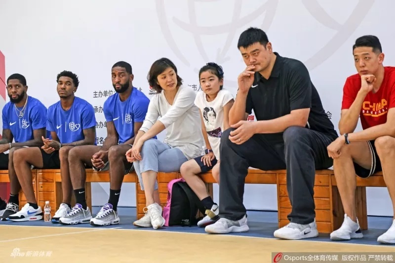 Con gai Yao Ming anh 7