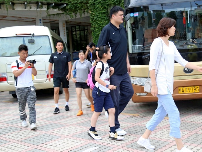 Con gai Yao Ming anh 6