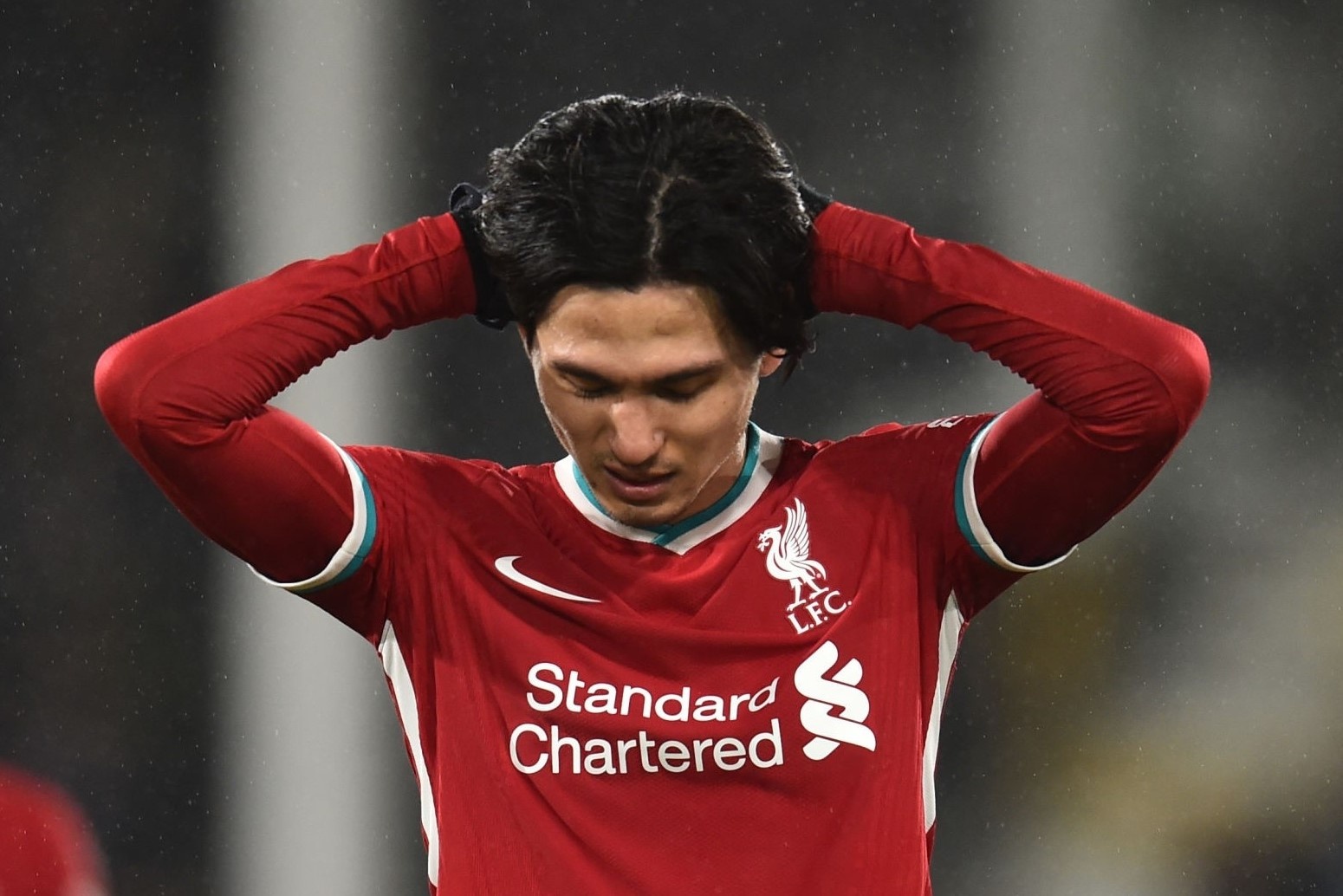 Liverpool lo co hoi len ngoi dau bang sau tran hoa Fulham hinh anh