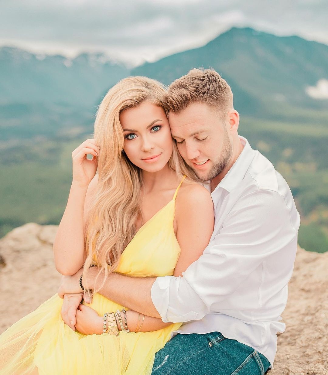 Jack Sock ket hon voi hoa hau My anh 5