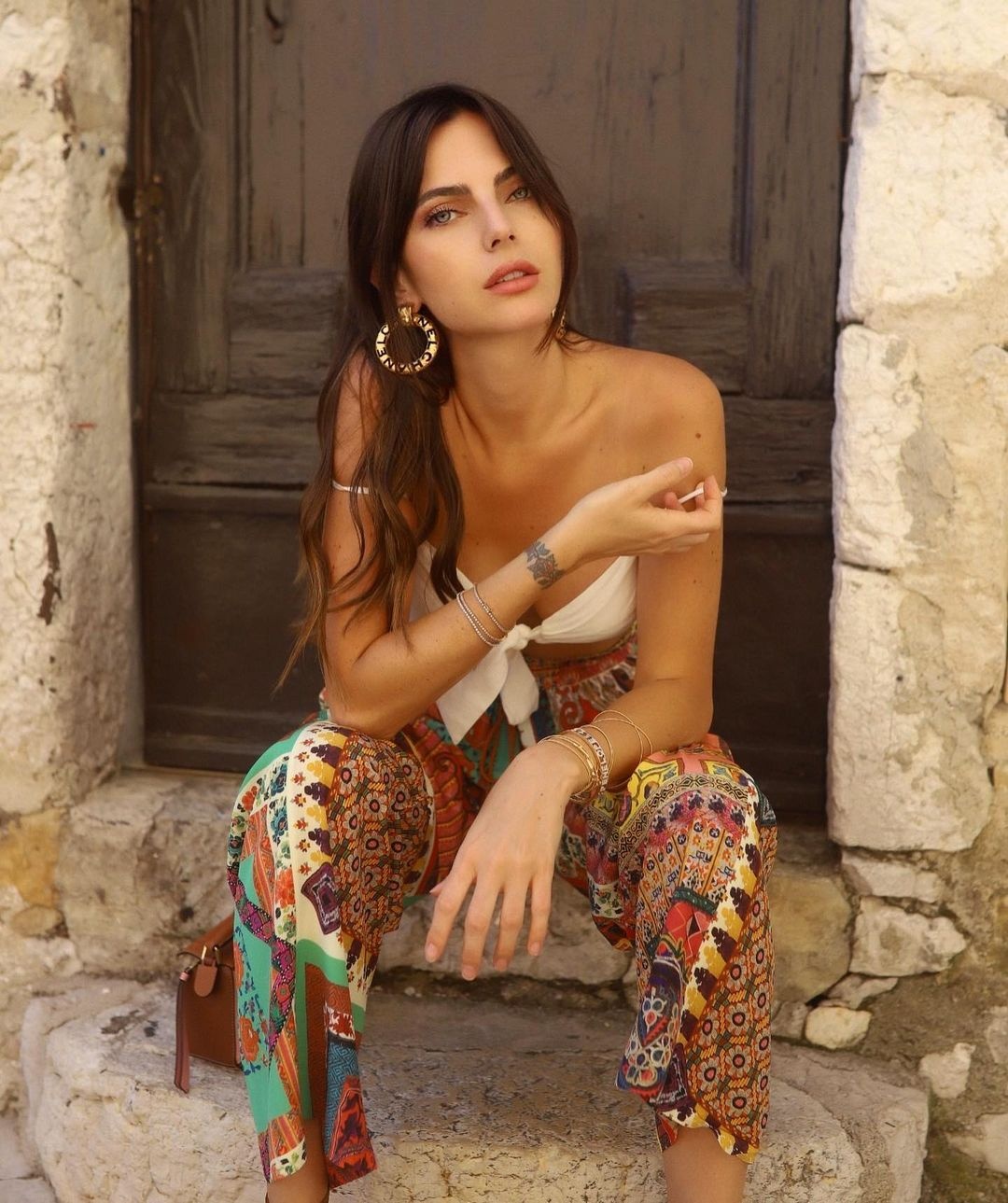 nhan sac ban gai F1 anh 7