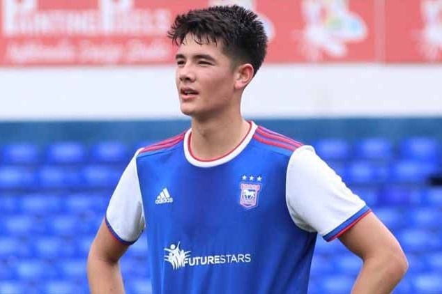 Sao tre Indonesia duoc goi y gia nhap Man Utd hinh anh
