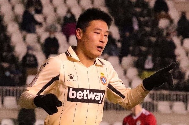 Wu Lei toa sang tai Copa del Rey hinh anh