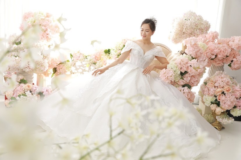 Loc Thi Dao ket hon anh 8