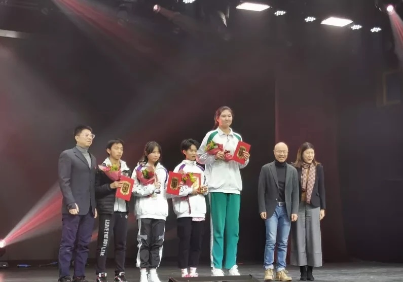 nguoi khong lo bong ro anh 3