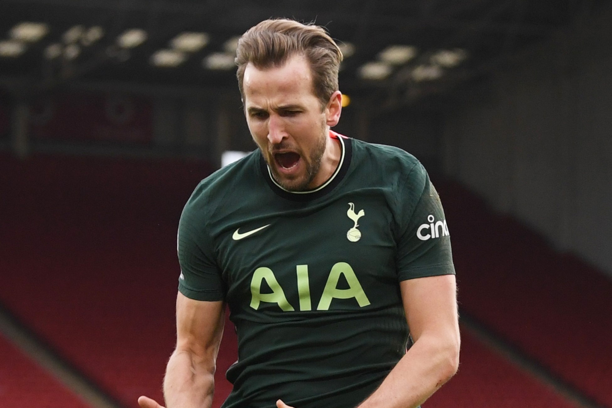 Son, Kane giup Tottenham thang Sheffield 3-1 hinh anh
