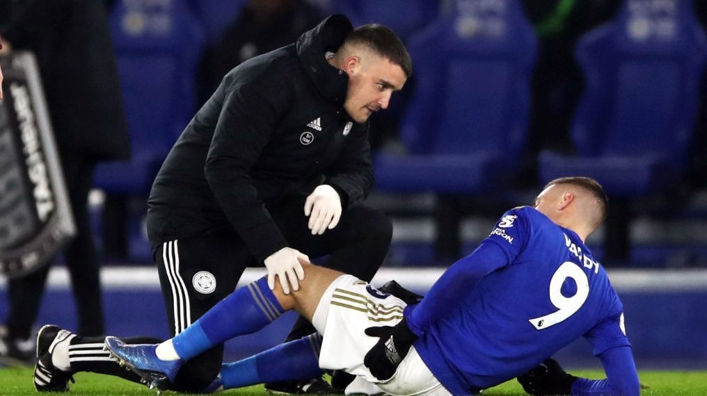 Vardy chan thuong anh 1