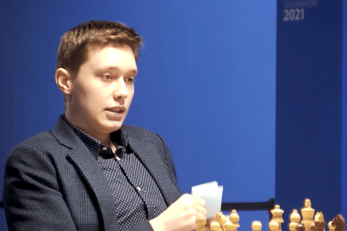 Bieu cam cua ky thu 18 tuoi khi ha Vua co Carlsen hinh anh