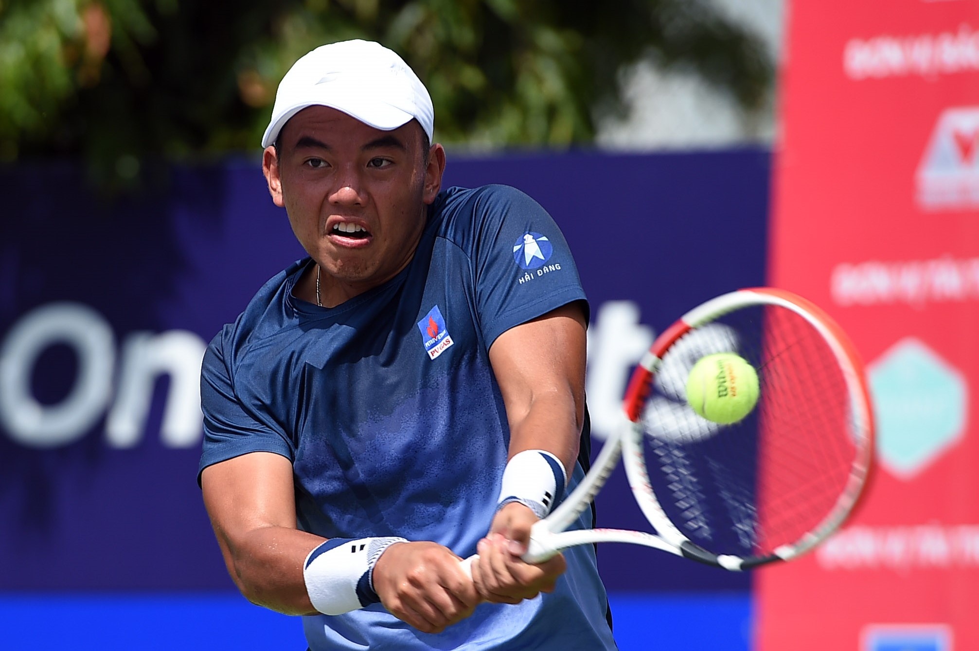 Hoang Nam gap Dac Tien o ban ket VTF Masters 500 hinh anh