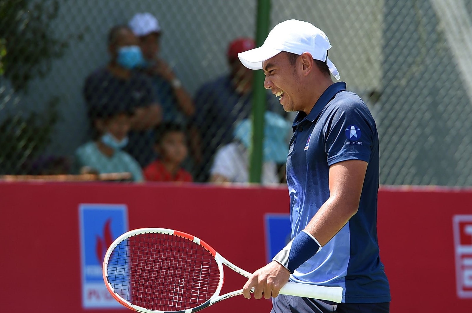 Hoang Nam vo dich VTF Masters 500 anh 1