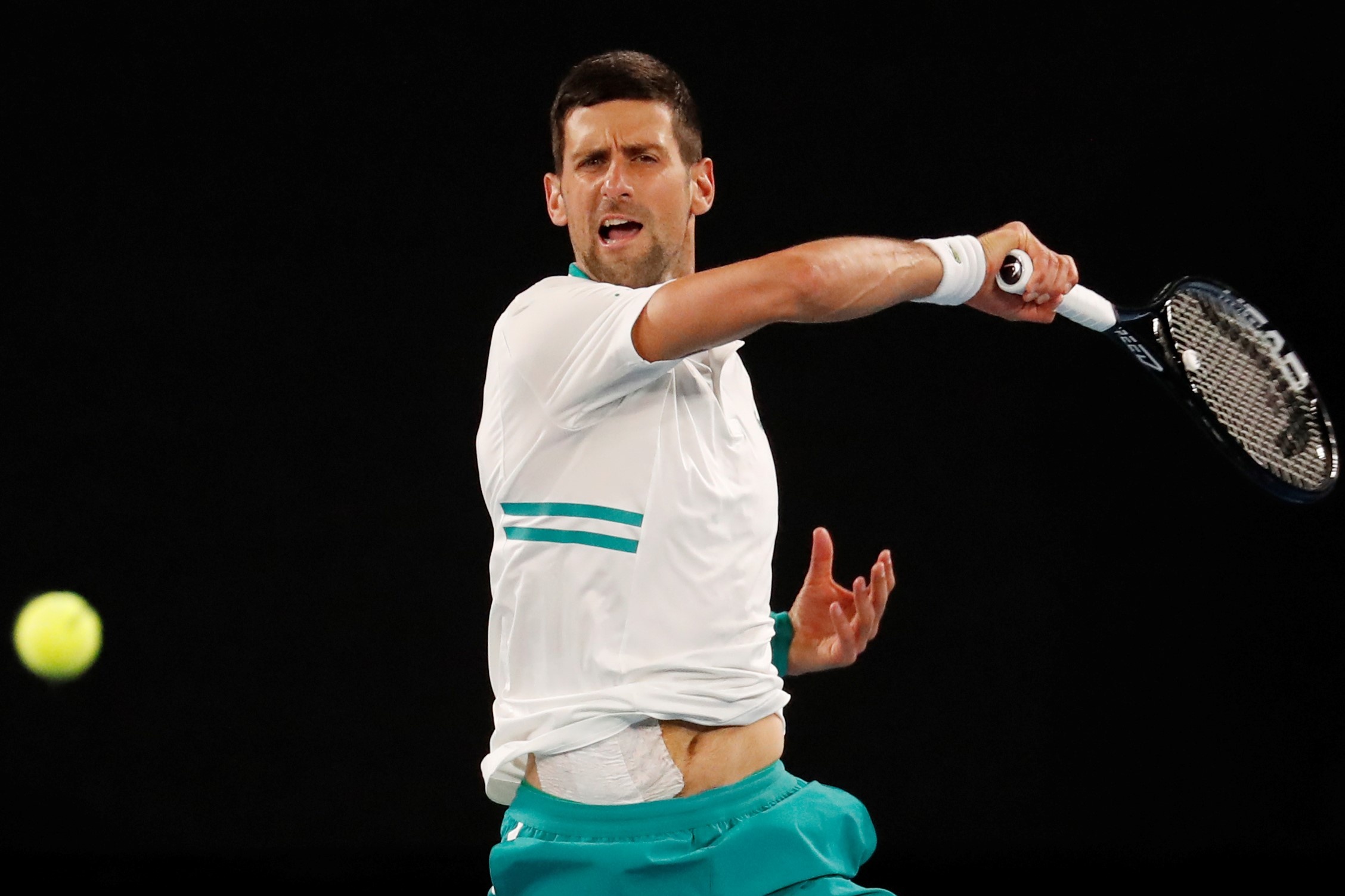 Djokovic vao tu ket Australian Open hinh anh