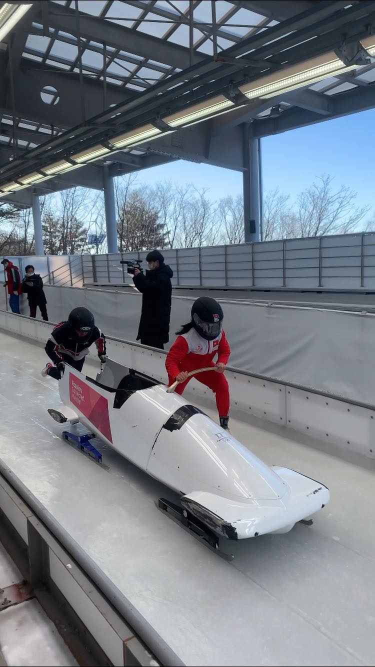 Tuyen bobsleigh Viet Nam anh 3