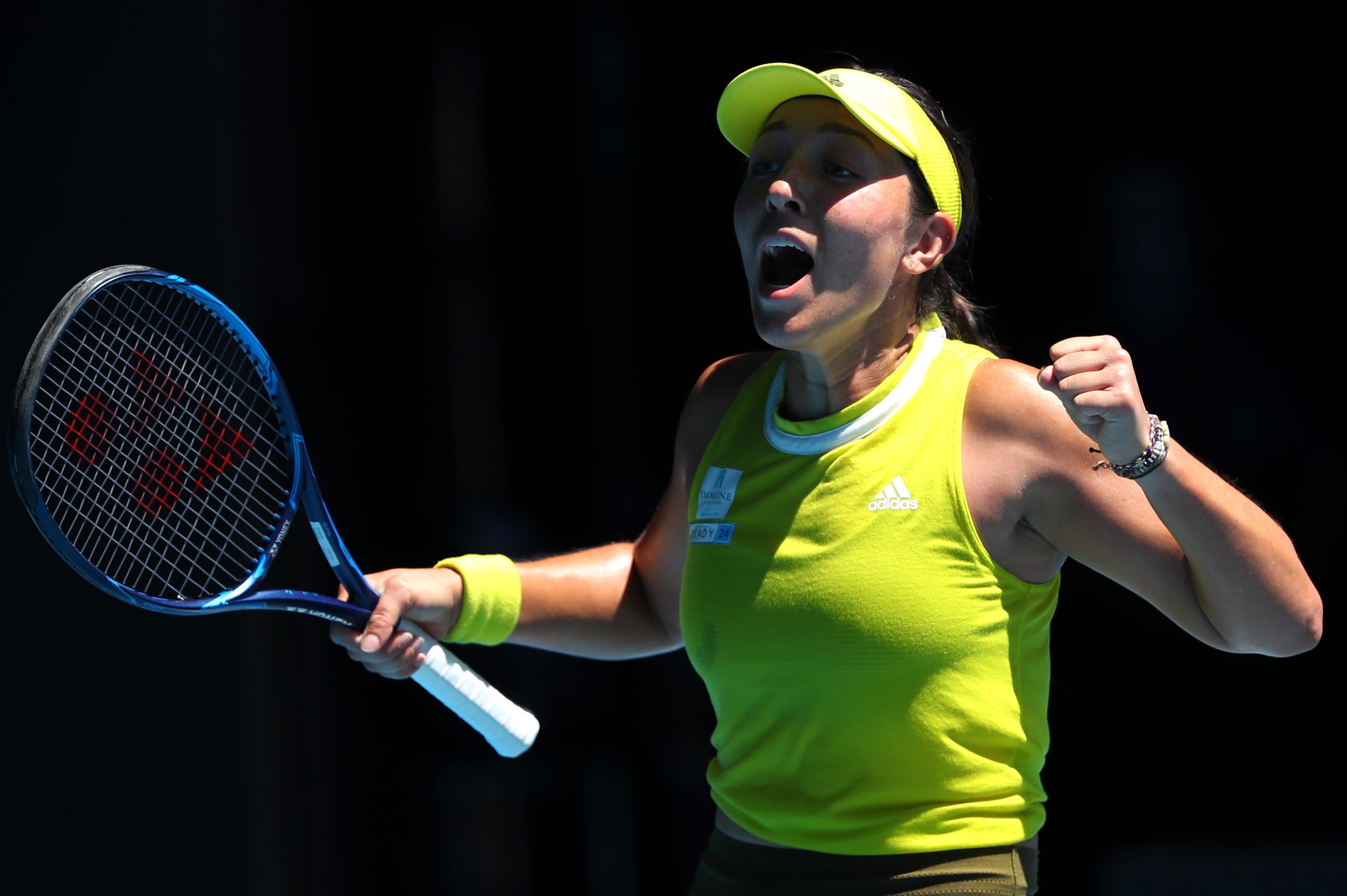 Tay vot 25 tuoi lan dau vao tu ket Australian Open hinh anh