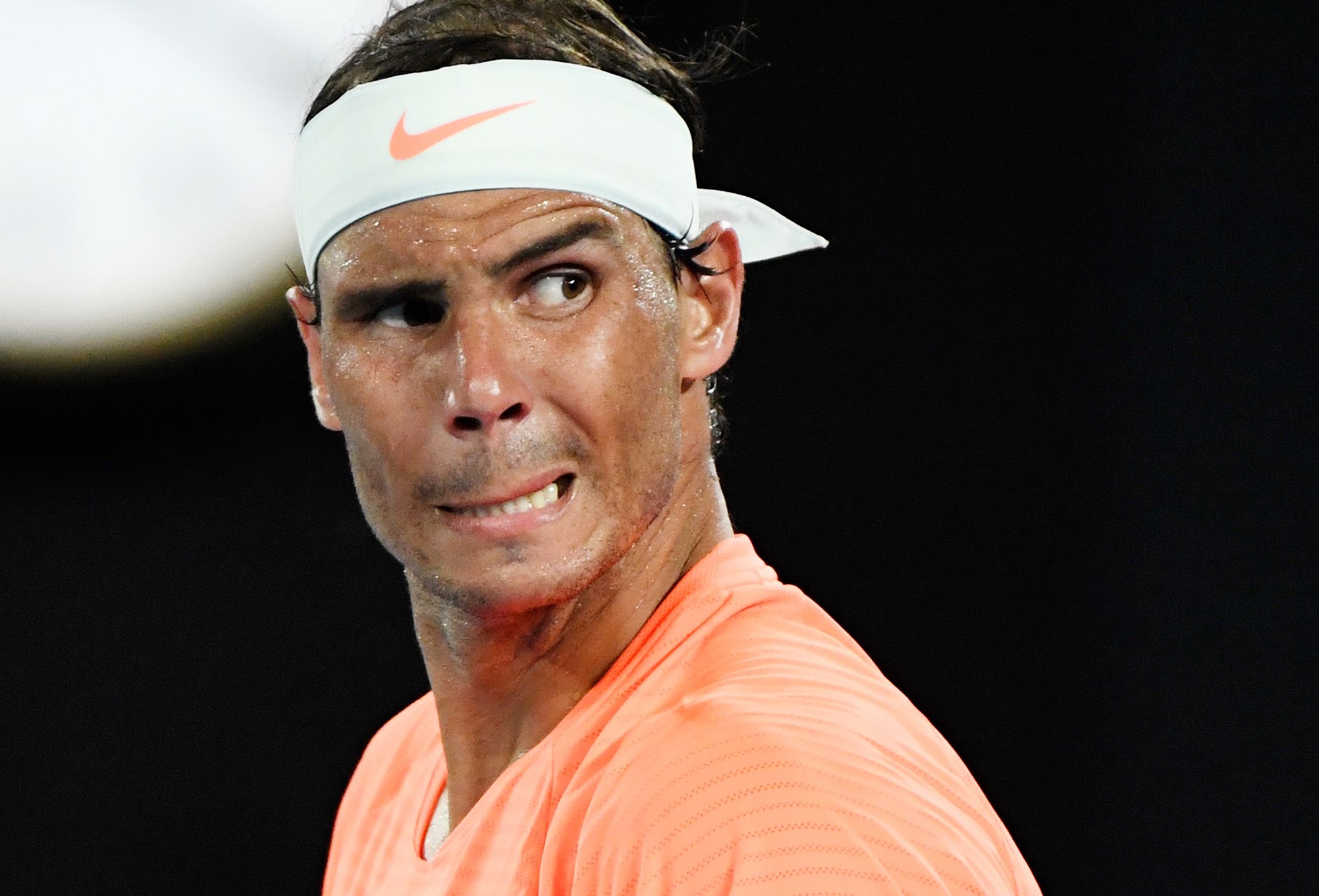 Nadal thua nguoc tai tu ket Australian Open hinh anh
