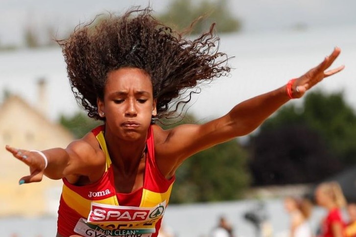 VDV 19 tuoi mat HCV vi sai lam cua ban to chuc hinh anh