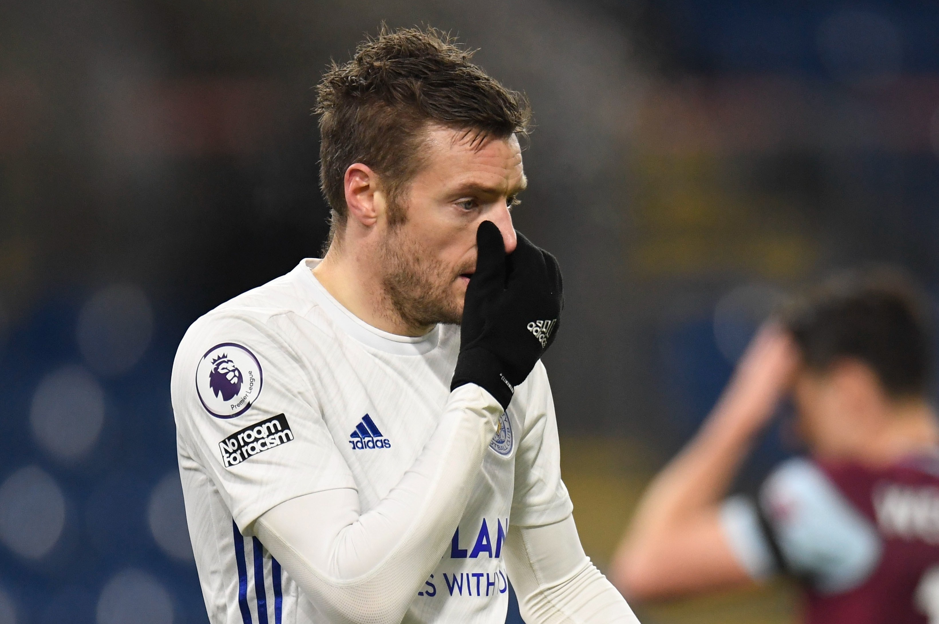 Leicester lo co hoi vuot Man Utd hinh anh