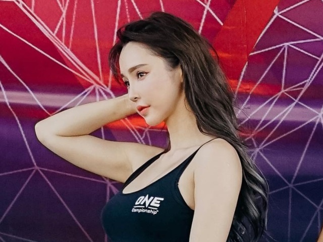 Net quyen ru cua ring girl da tai Han Quoc anh 1