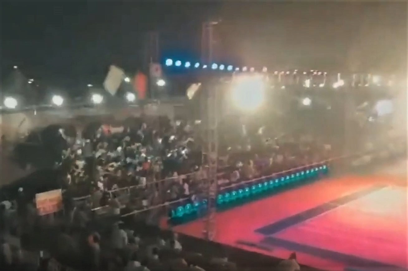 Khan dai do sap khien hon 100 nguoi bi thuong hinh anh